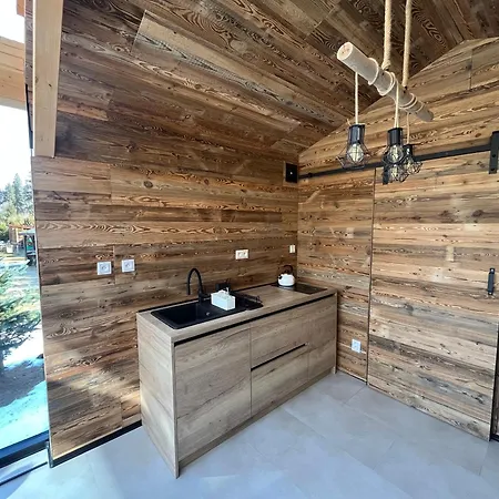 Domcek Pri Studenom Potoku Apartment *